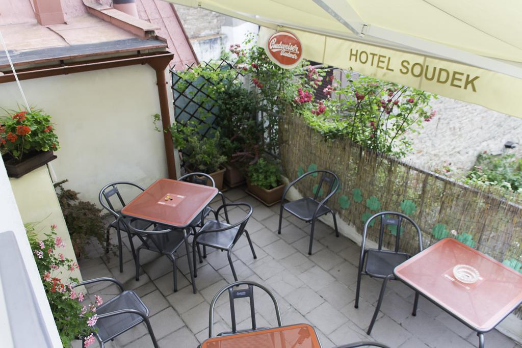Hotel Soudek Podebrady Bagian luar foto