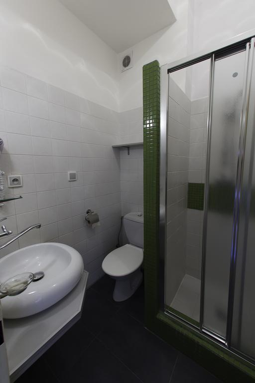 Hotel Soudek Podebrady Bagian luar foto