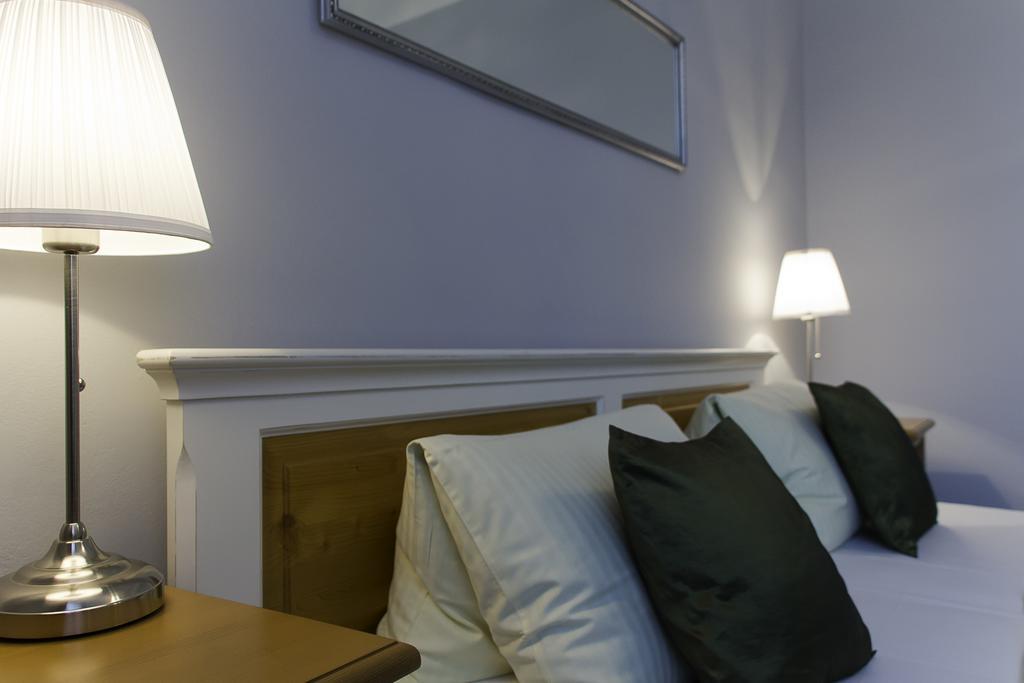Hotel Soudek Podebrady Bagian luar foto