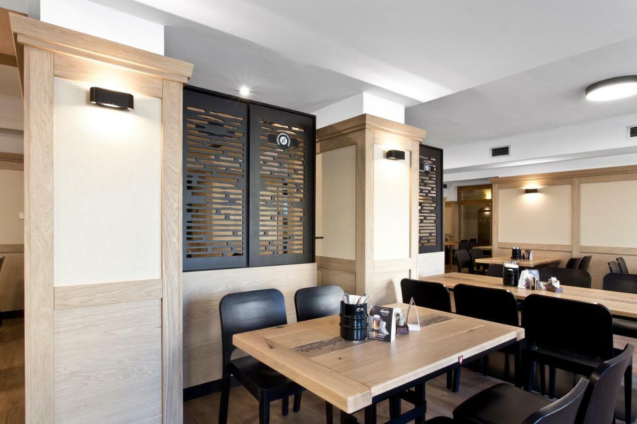 Hotel Soudek Podebrady Bagian luar foto